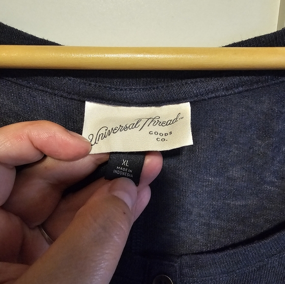 Women's tshirt - Picture 3 of 3